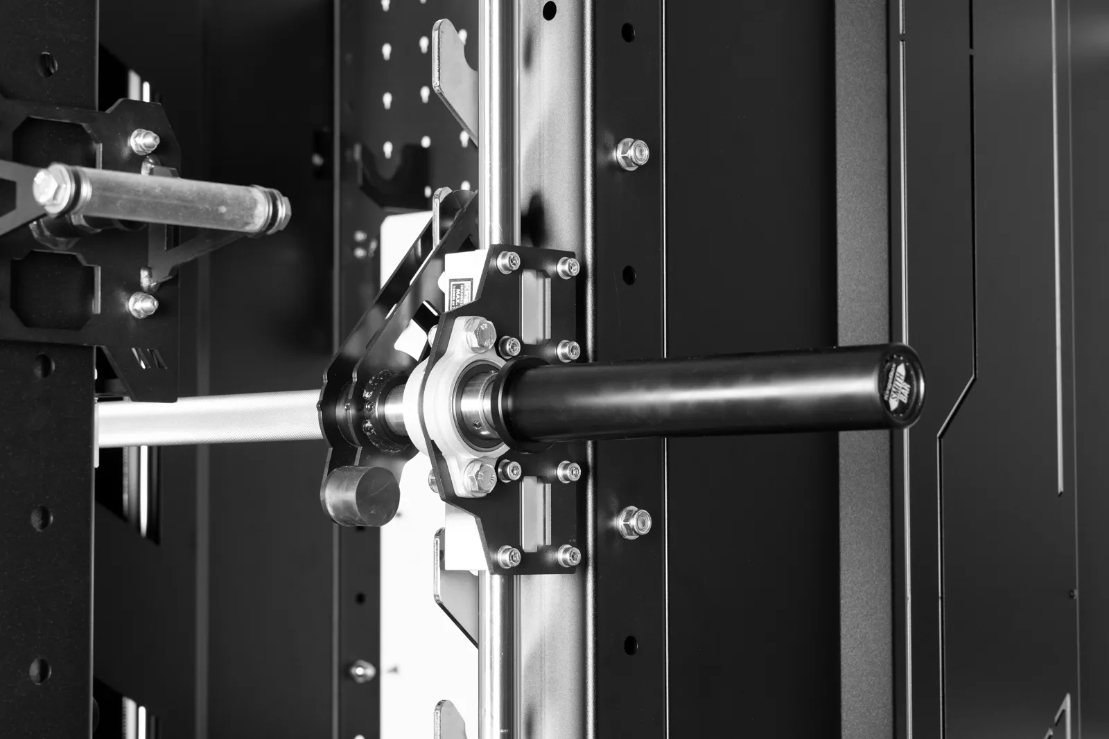 KingsBox M.A.D. Rack – Premium Functional Trainer & Smith Machine Rack | KingsBox