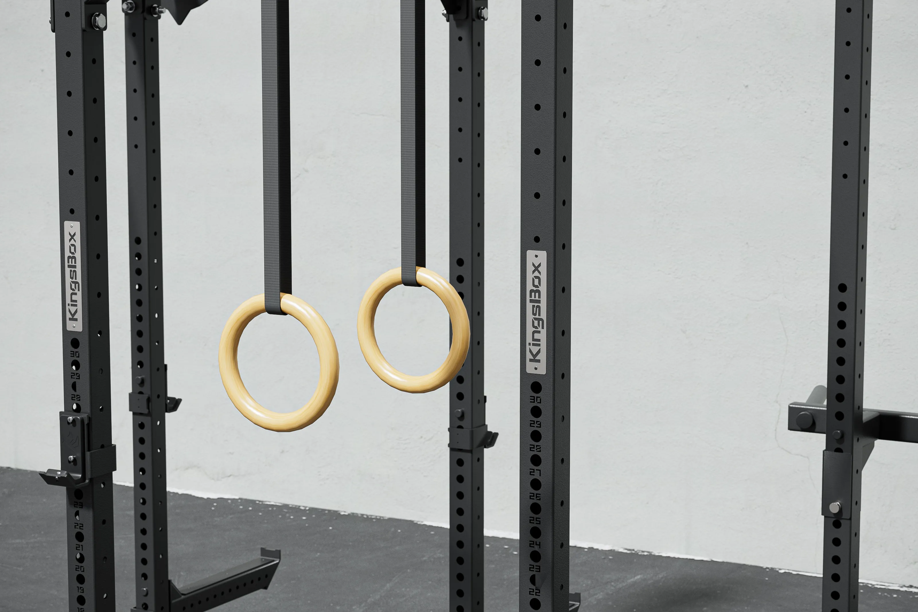 Zařízení Mighty Hero Rig | Přizpůsobitelná samostatně stojící klec s opičími hrazdami | KingsBox