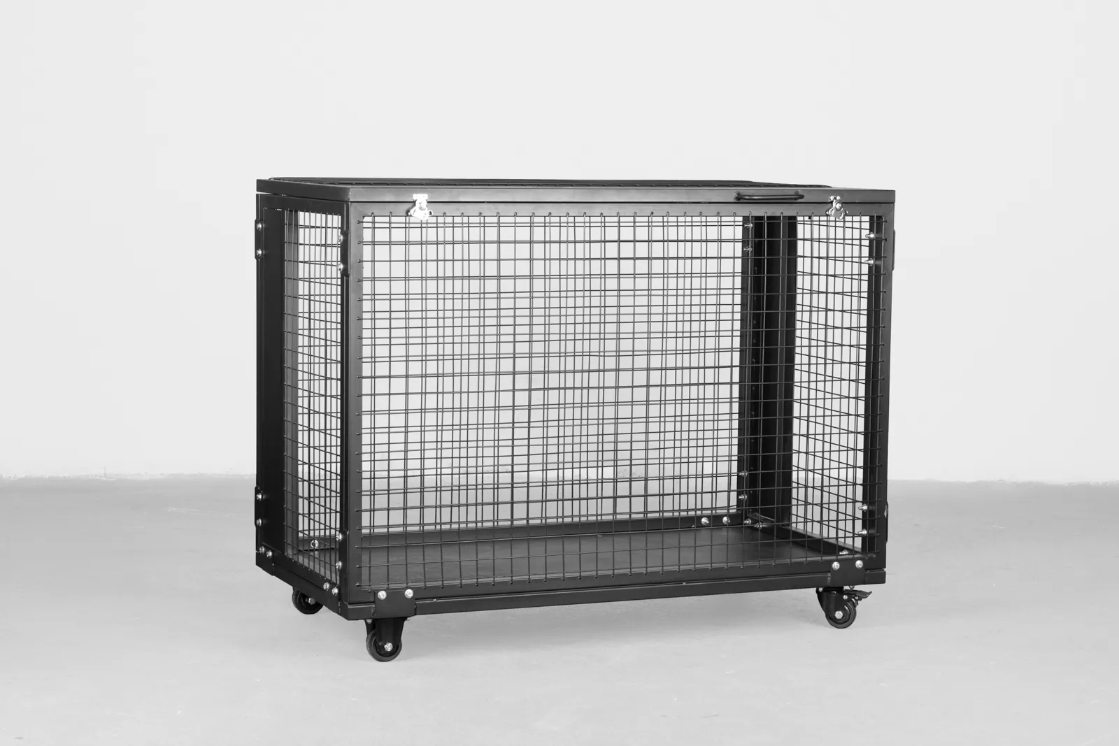 Armory Cart | Mobiles Aufbewahrungssystem für Sportgeräte | KingsBox