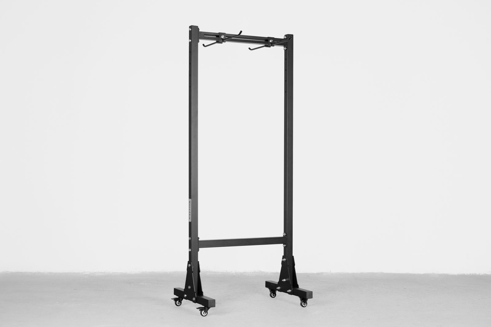 Freistehendes Rack für Trainingsmatten | Halten Sie Ihr Fitnessstudio aufgeräumt und organisiert | KingsBox