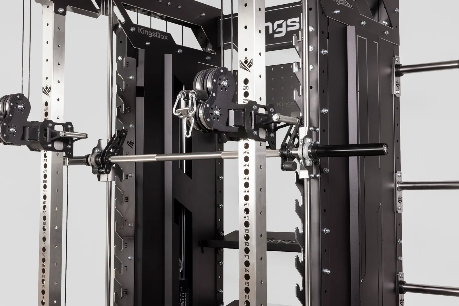KingsBox M.A.D. Rack – Rack Station de Musculation à Poulies Réglables et Smith Machine | KingsBox