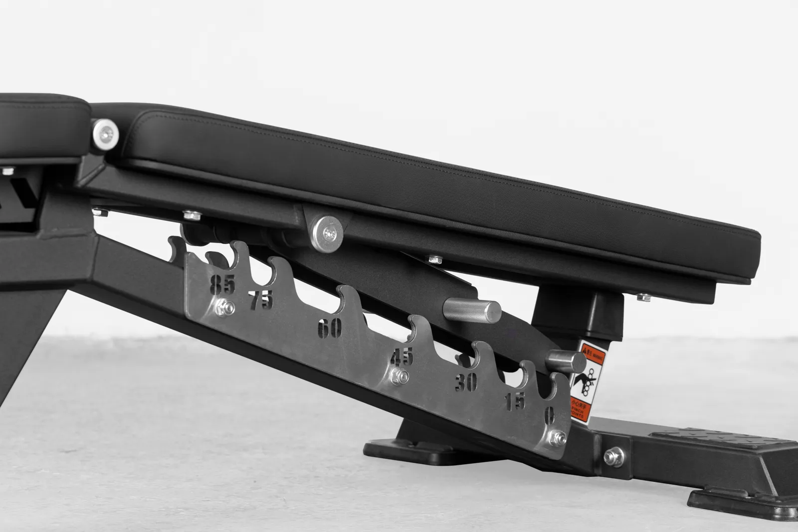Mighty Adjustable Bench | Verstellbare Hantelbank für funktionelles Fitness- und Krafttraining | KingsBox