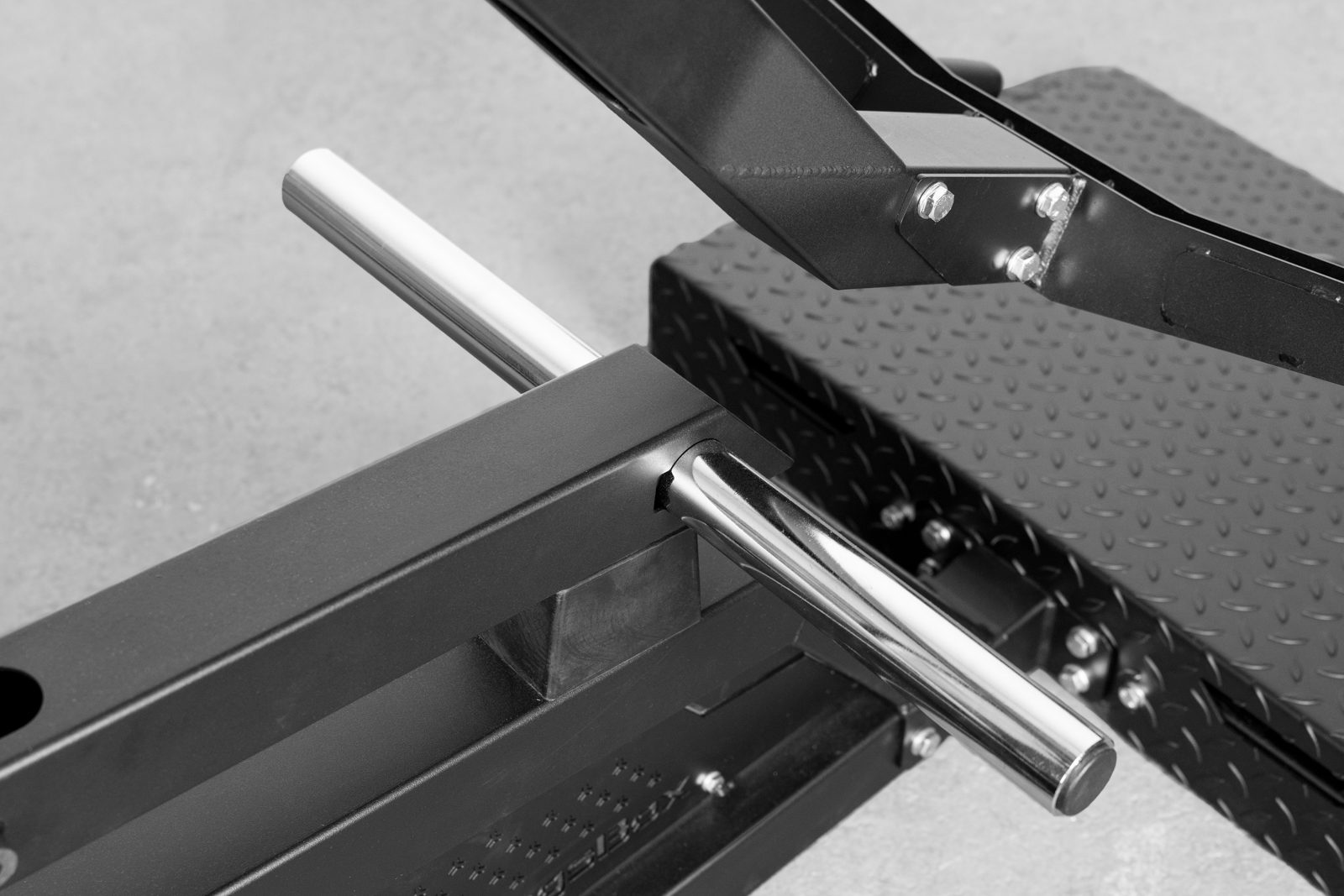 Scorpius Row – Plate-Loaded Row Machine for Back Training | KingsBox | KingsBox