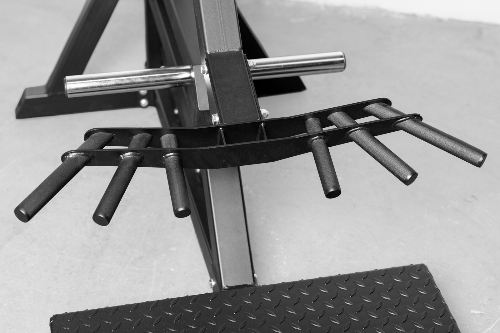 Scorpius Row – Plate-Loaded Row Machine for Back Training | KingsBox | KingsBox