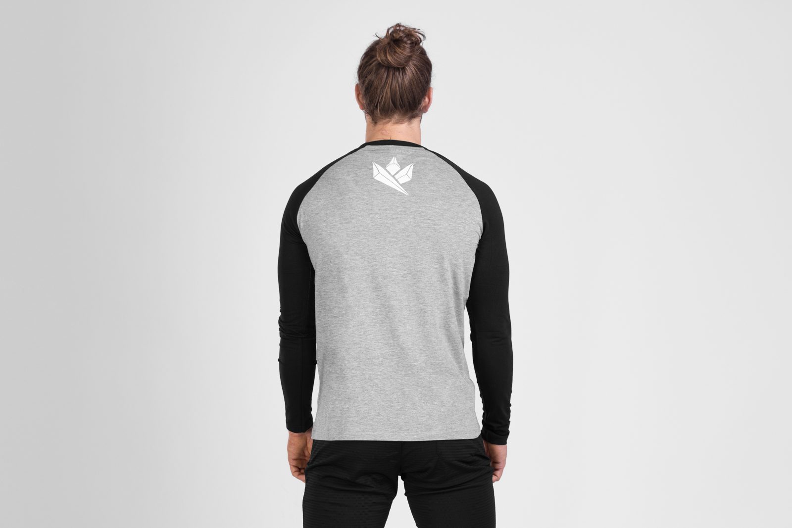 Klassisk långärmad tröja (Made for Athletes) | KingsBox