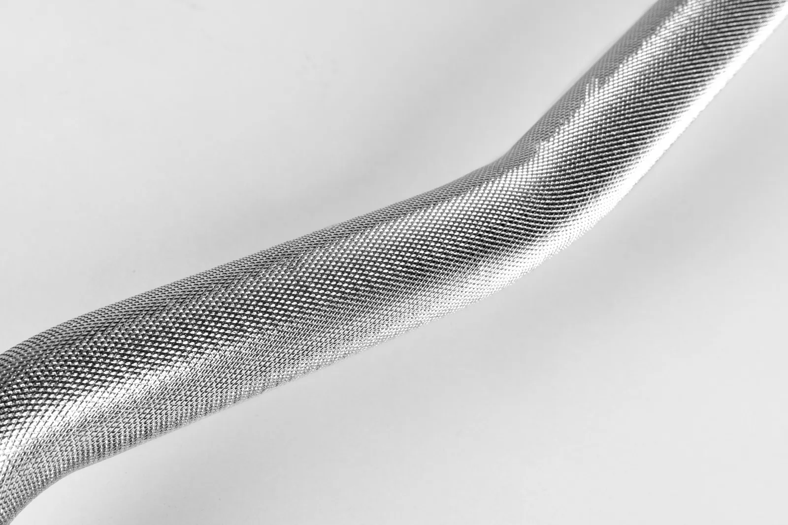 European-Made EZ Curl Bar for Strength Training | KingsBox