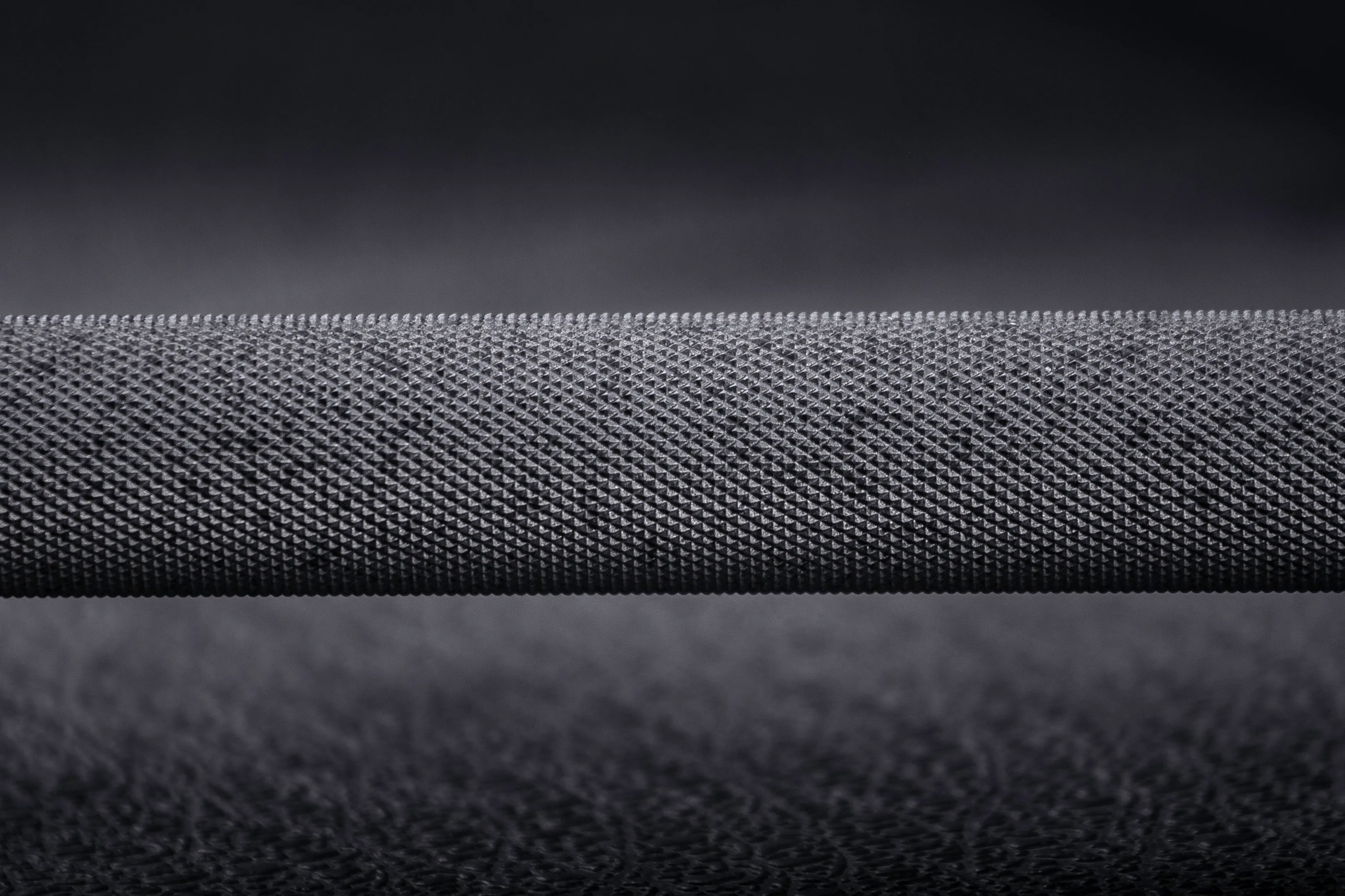 The Womens Mad Bar | Olympic barbell for Cross Training and Functional Fitness | KingsBox