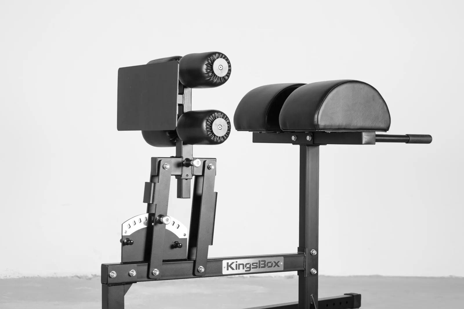 Fortified GHD | In solid steel with a thickness of 3 mm and a triangular base | KingsBox
