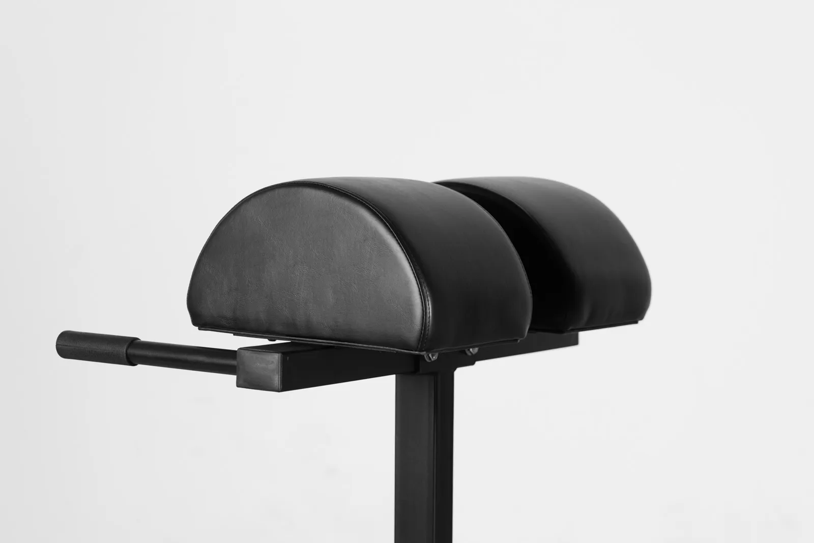 Fortified GHD | In solid steel with a thickness of 3 mm and a triangular base | KingsBox