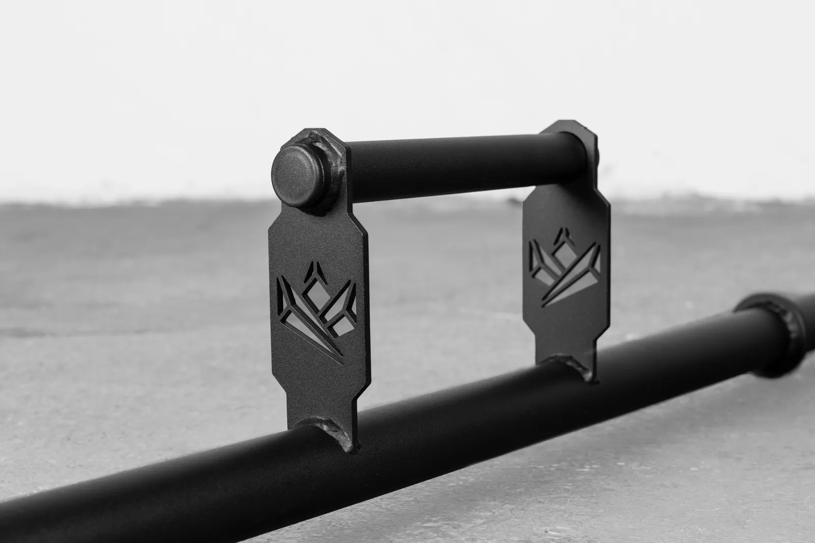 Kingsbox farmer walk handles | 8 kg steel Farmer Carry bars | KingsBox