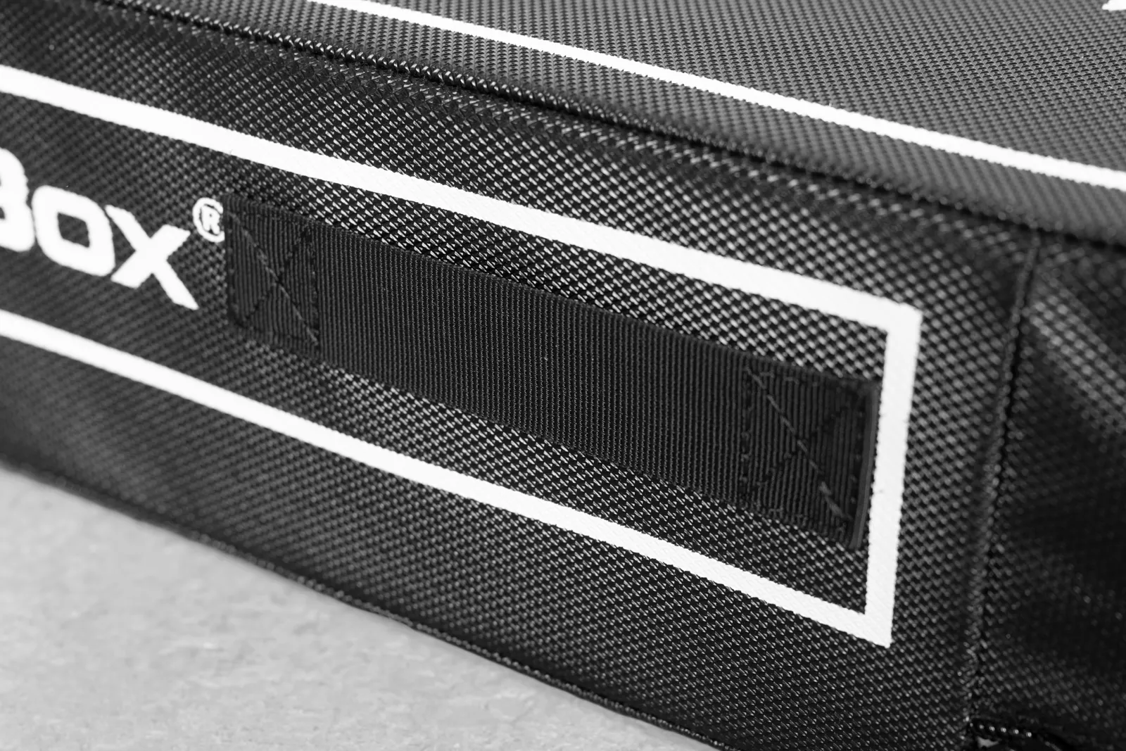 KingsBox Shield I Obloga s spominsko peno, ki ublaži padce | KingsBox