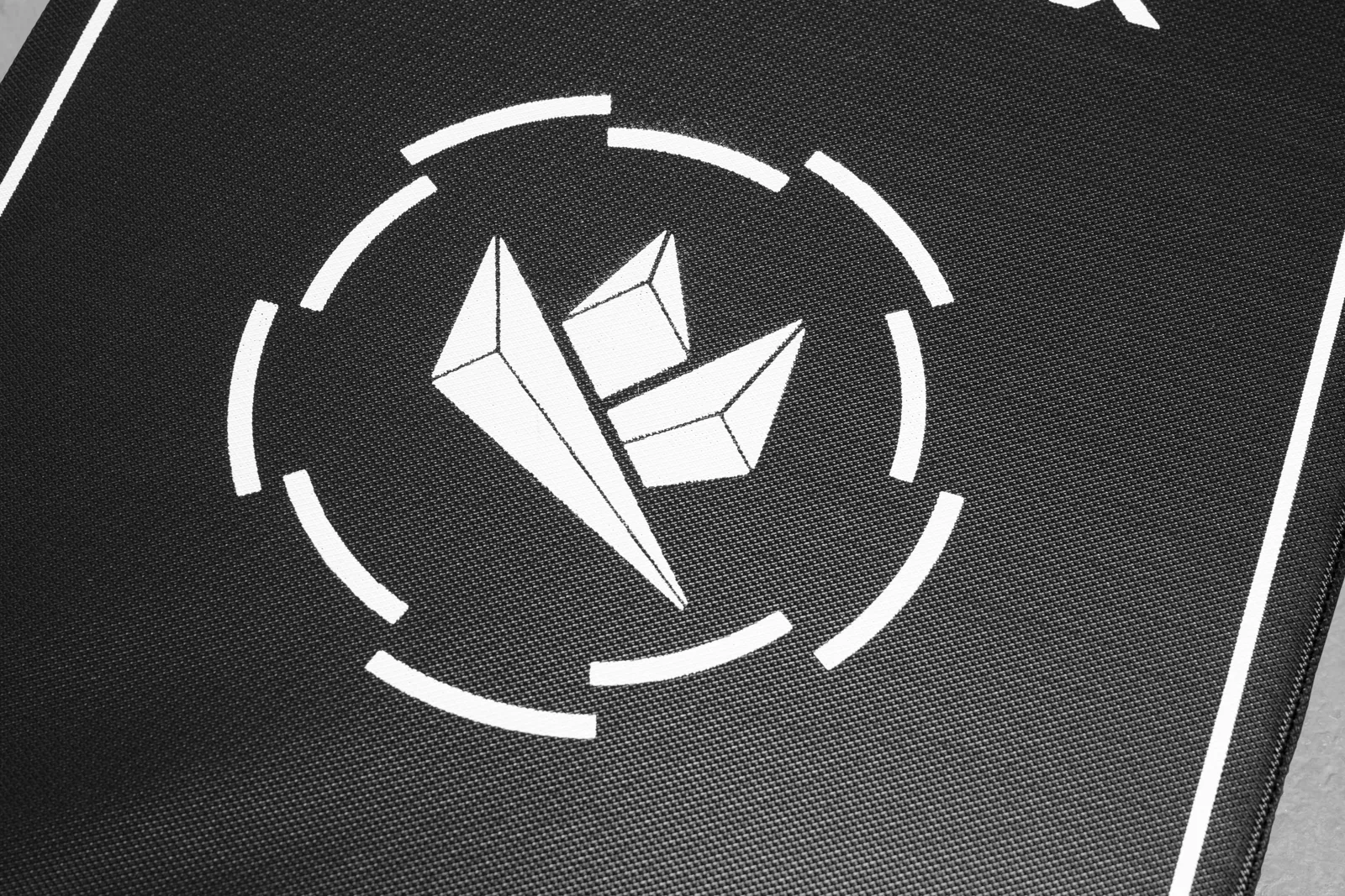 KingsBox Shield I Obloga s spominsko peno, ki ublaži padce | KingsBox
