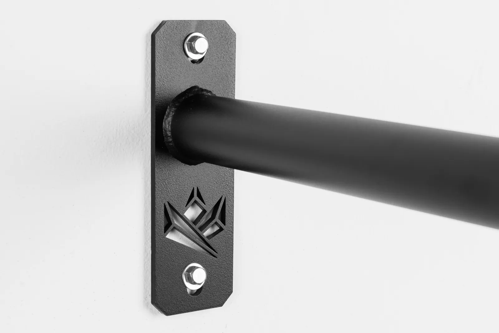 The KingsBox Wall/upright Plate Storage | for those that want a simple and inexpensive way to tidy up their Gym or home gym. | KingsBox