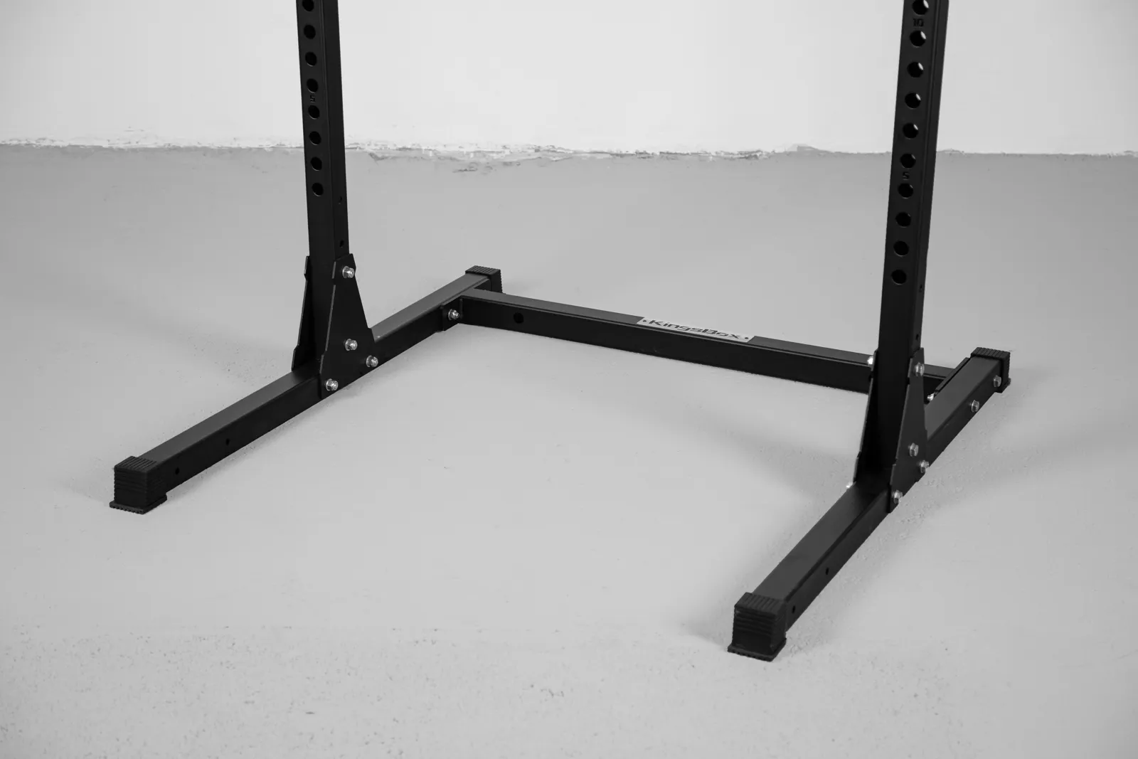 Stojan Royal Squat Rack Sx-10 II | Ocelový stojan pro tělocvičny a domácí posilovny | KingsBox
