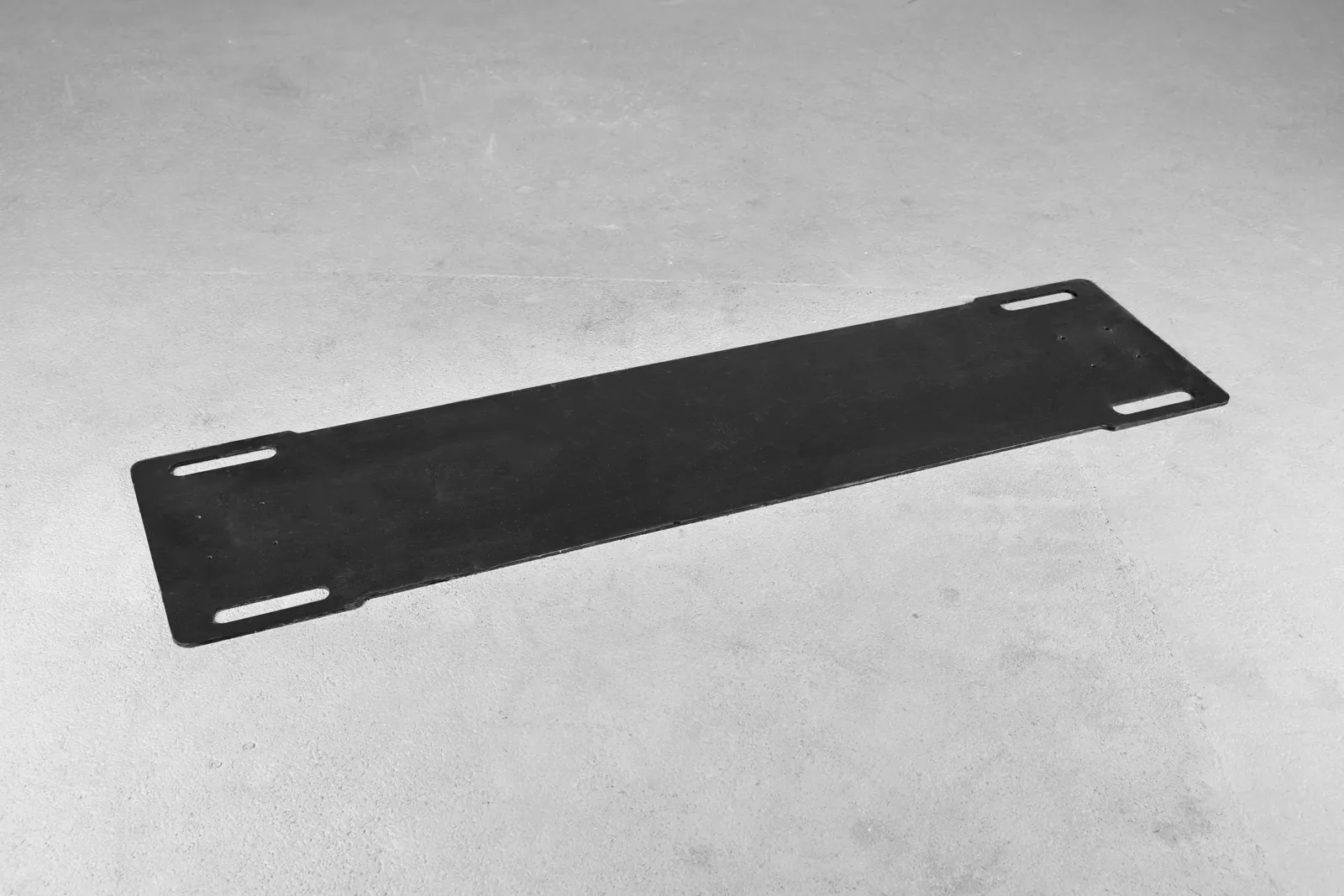 Plates for fixing freestanding rigs No more holes in the floor | KingsBox
