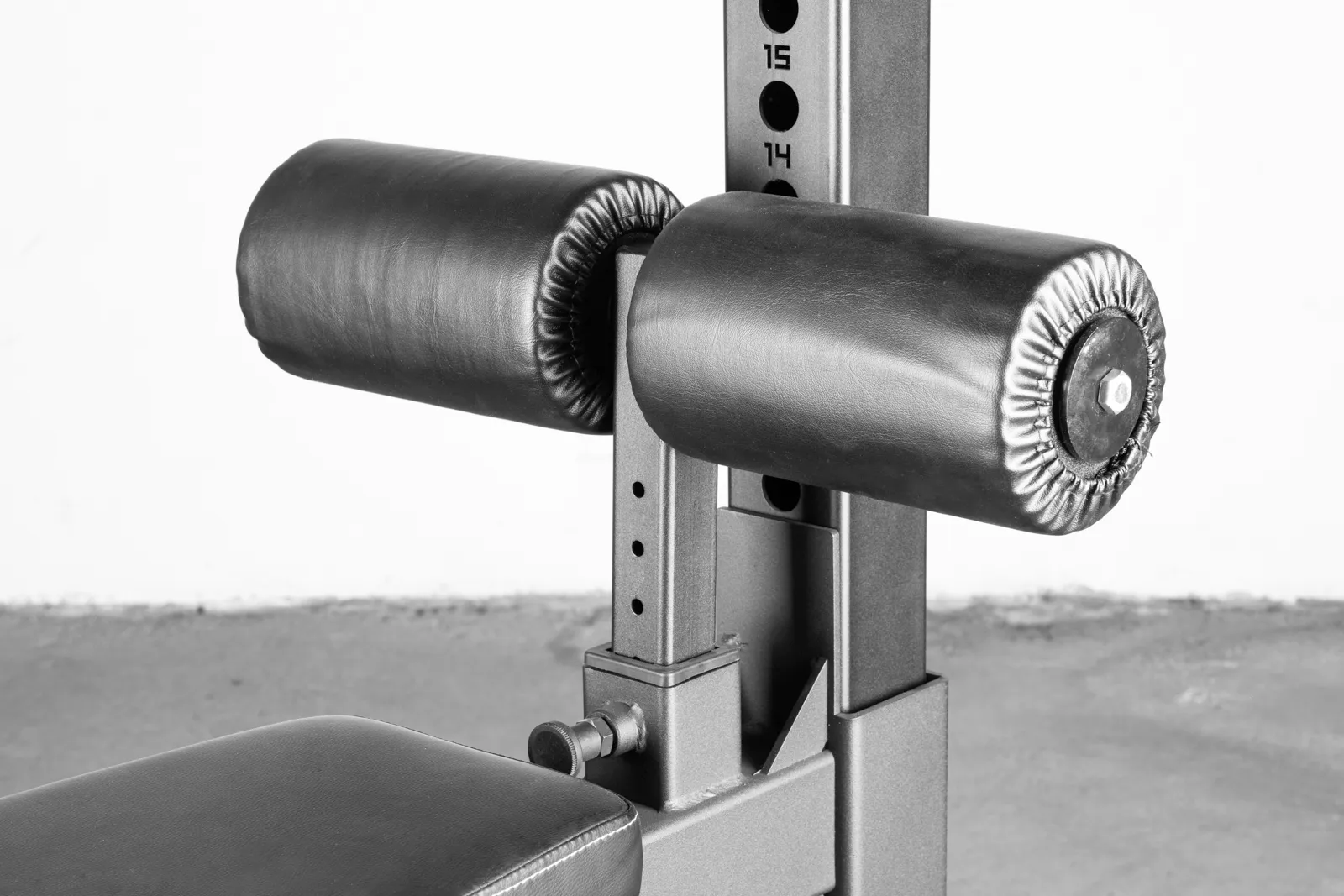 Mighty Quick Fit Seat | Per chi desidera una seduta regolabile per le proprie pulley machines | KingsBox