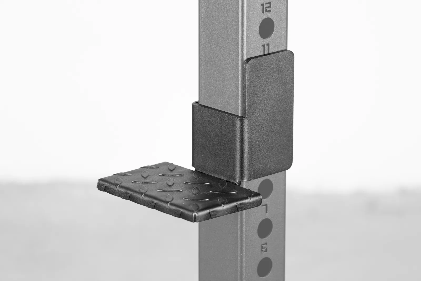 Steel ladder for Mighty Rig | Easy to install for short stature athletes | KingsBox