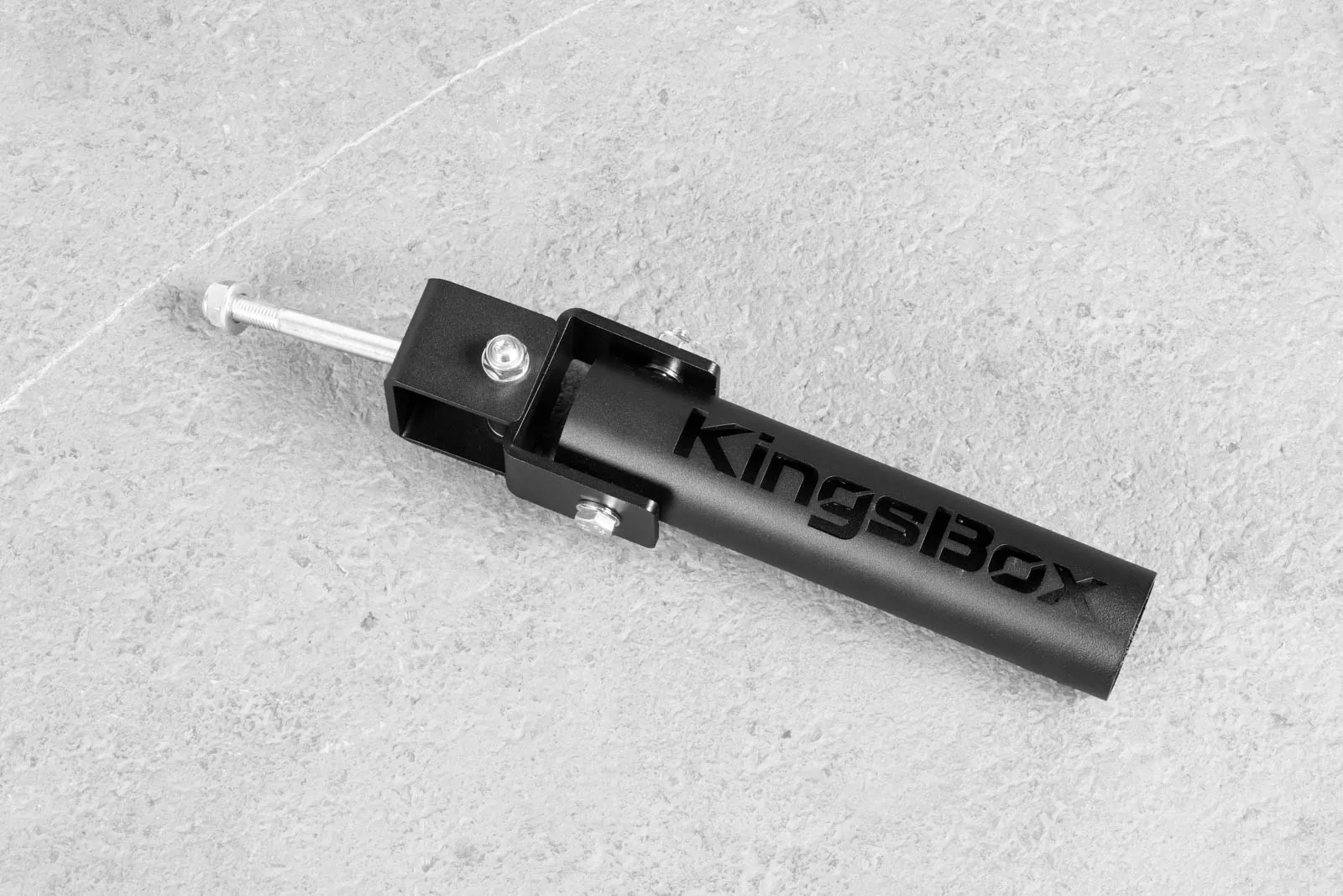 Landmine för riggar i Royal-serien designad för funktionell träning. Den är tillverkad av stål och passar alla våra riggar. Lätt att montera | KingsBox
