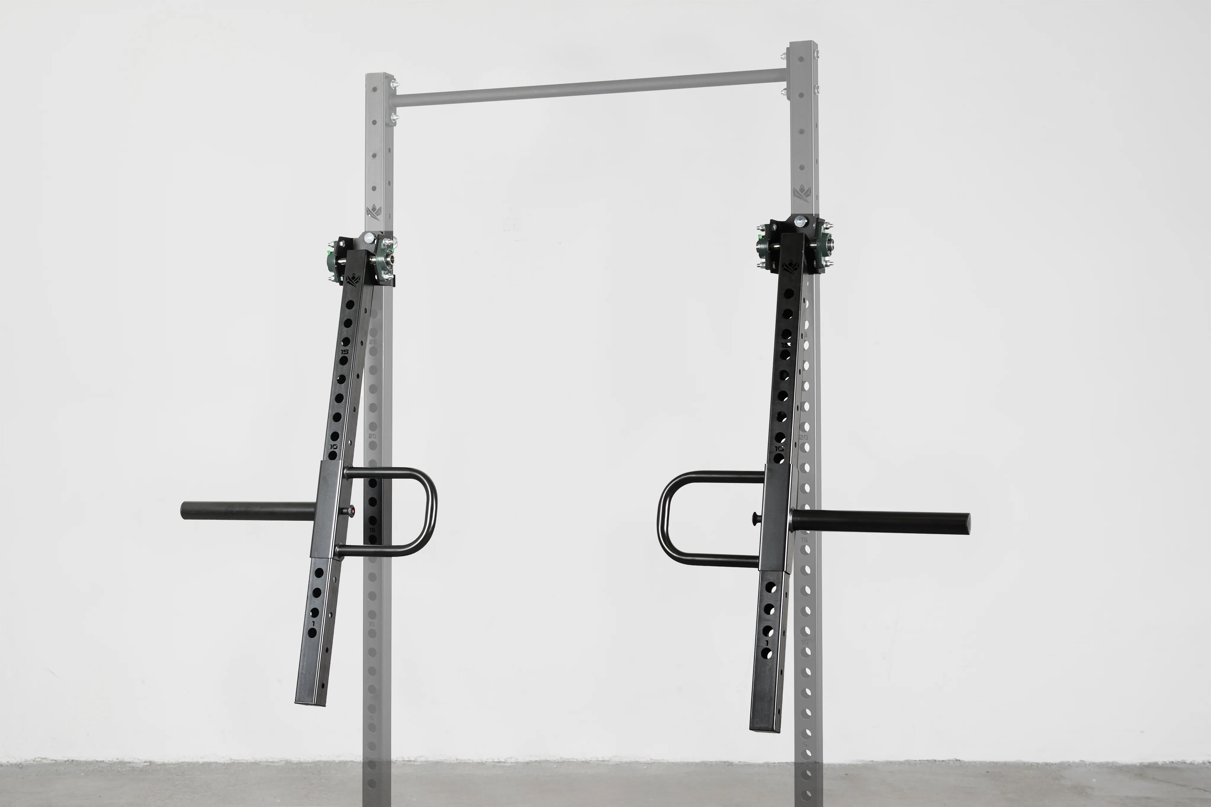 Iron attachments for Royal rigs and racks I Pushing hands | KingsBox