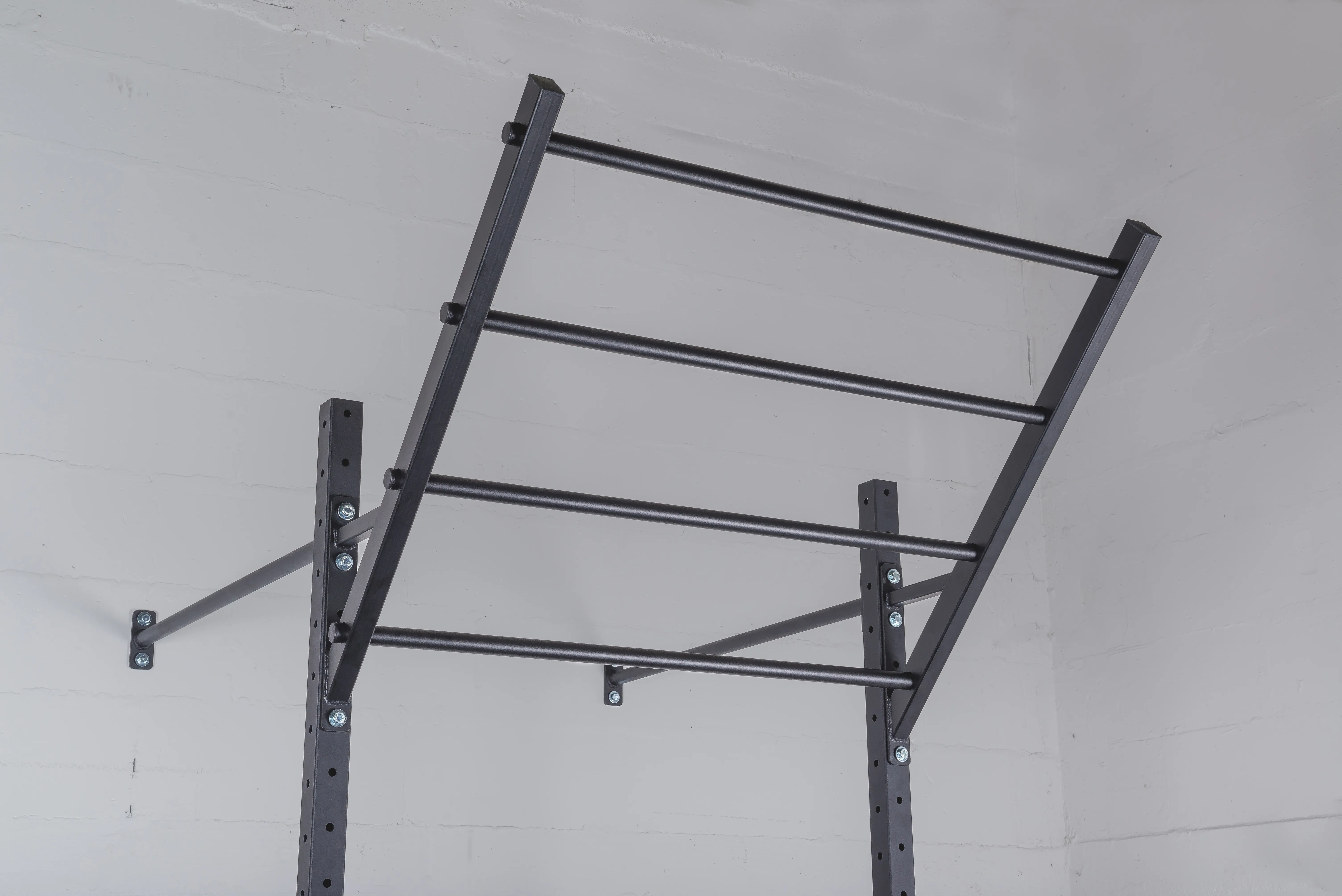 Escalera para Rig de la serie Royal fabricada en acero resistente | KingsBox