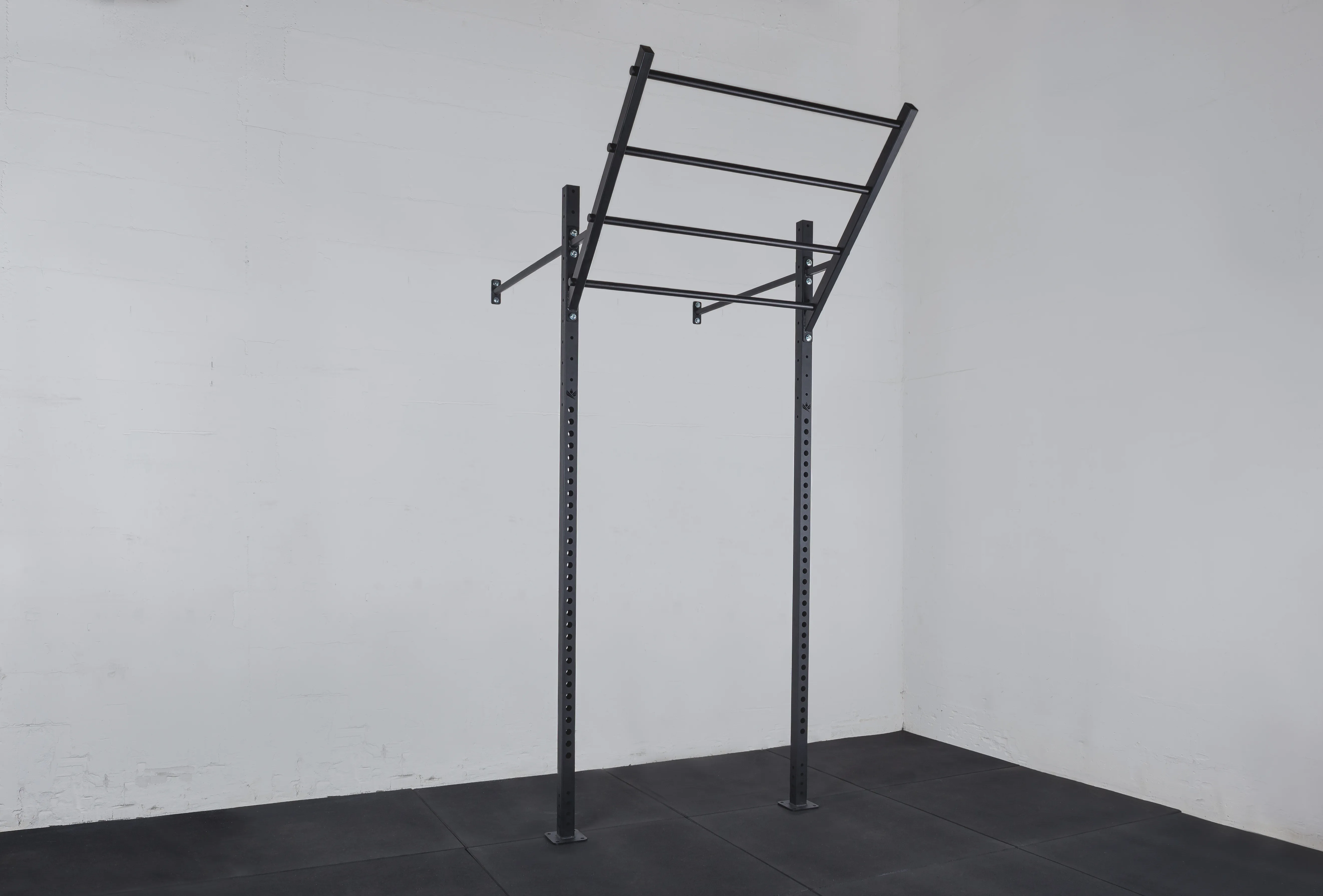 Escalera para Rig de la serie Royal fabricada en acero resistente | KingsBox
