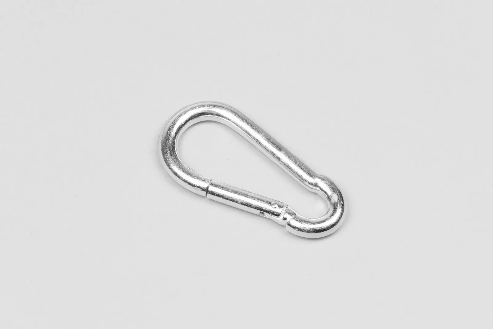 Karbinhake 100X10mm | för att snabbt fästa handtagen på en Crossover. | KingsBox