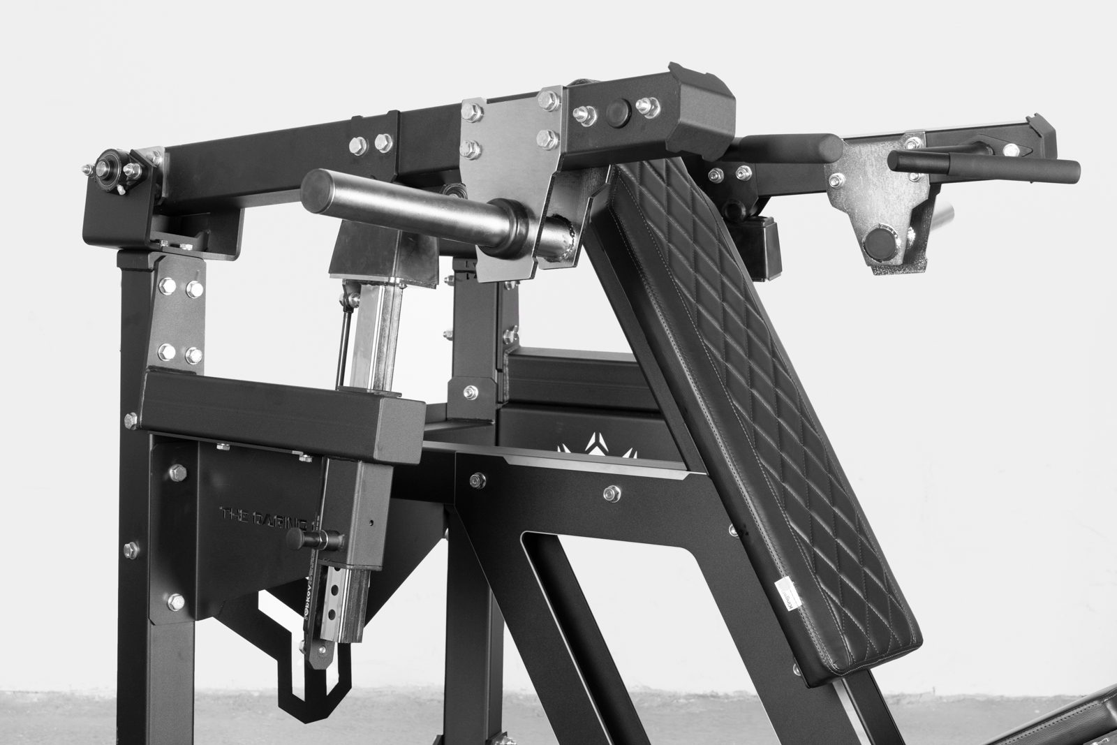 The Daring Duke - Shoulder Press Machine | KingsBox