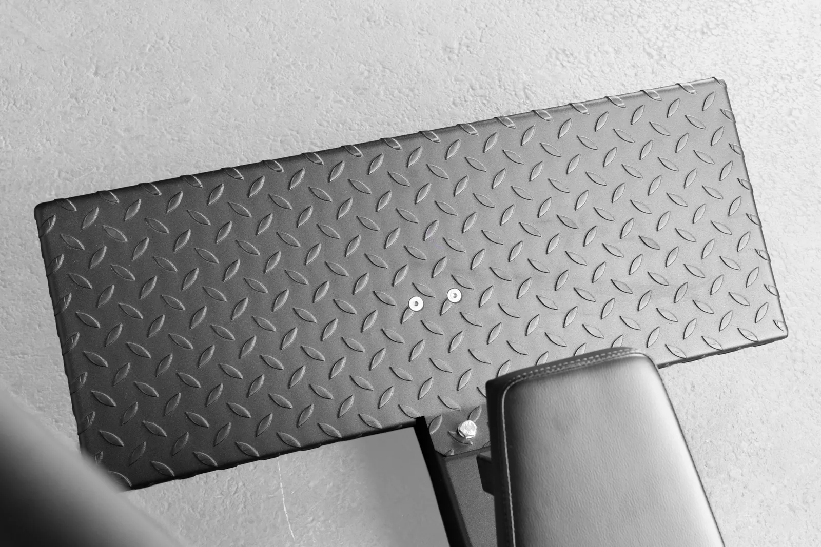 Shoulder press from KingsBox I The Daring Duke | KingsBox