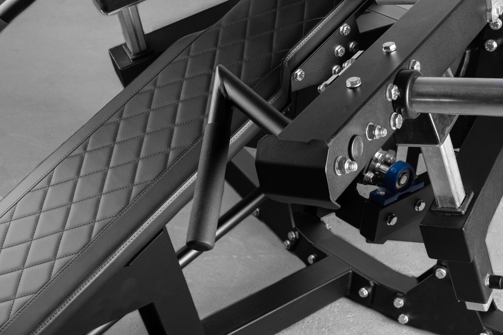 The Savage Prince Incline Chest Press | KingsBox